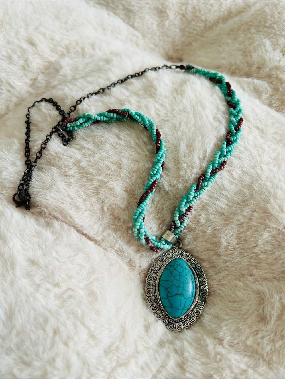 Faux Turquoise Beaded Pendant Necklace - Boho Women's Jewelry